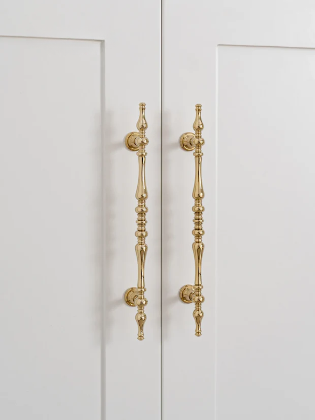 SolidPVDGoldCabinetPull_Knob