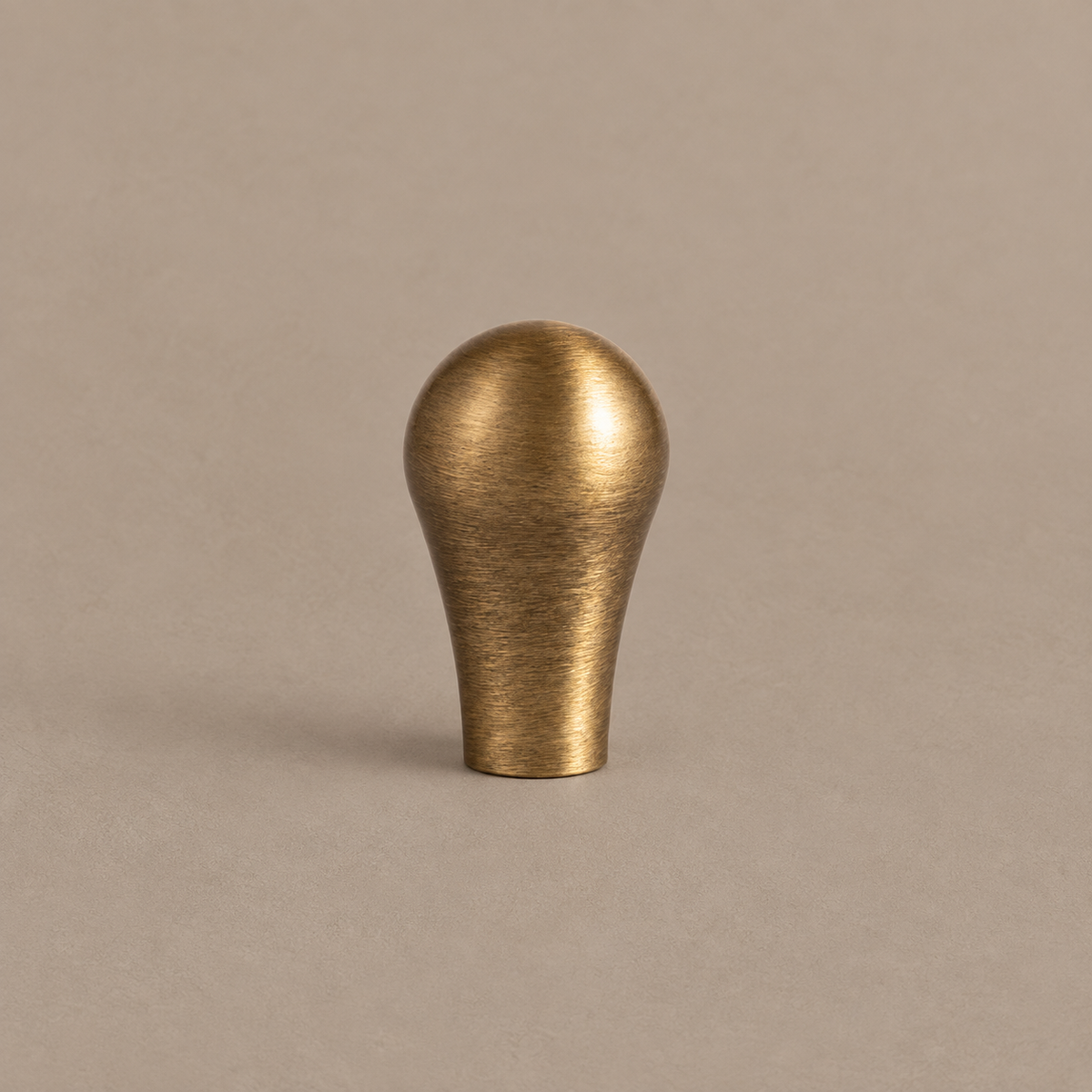 Antique Brass Water-Droplet Cabinet Pulls & Knobs — Luxury Design — teardrop-knob-detail