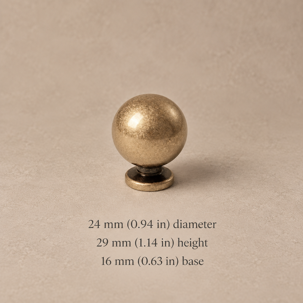 Aged antique brass ball knob, 24 mm (0.94 in) diameter